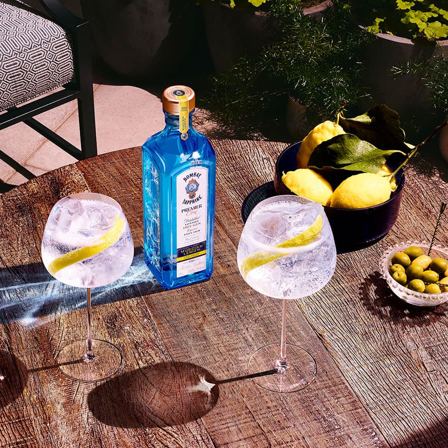 Gin London Dry 'Premier Cru' Murcian Lemon - Bombay Sapphire (700 ml)