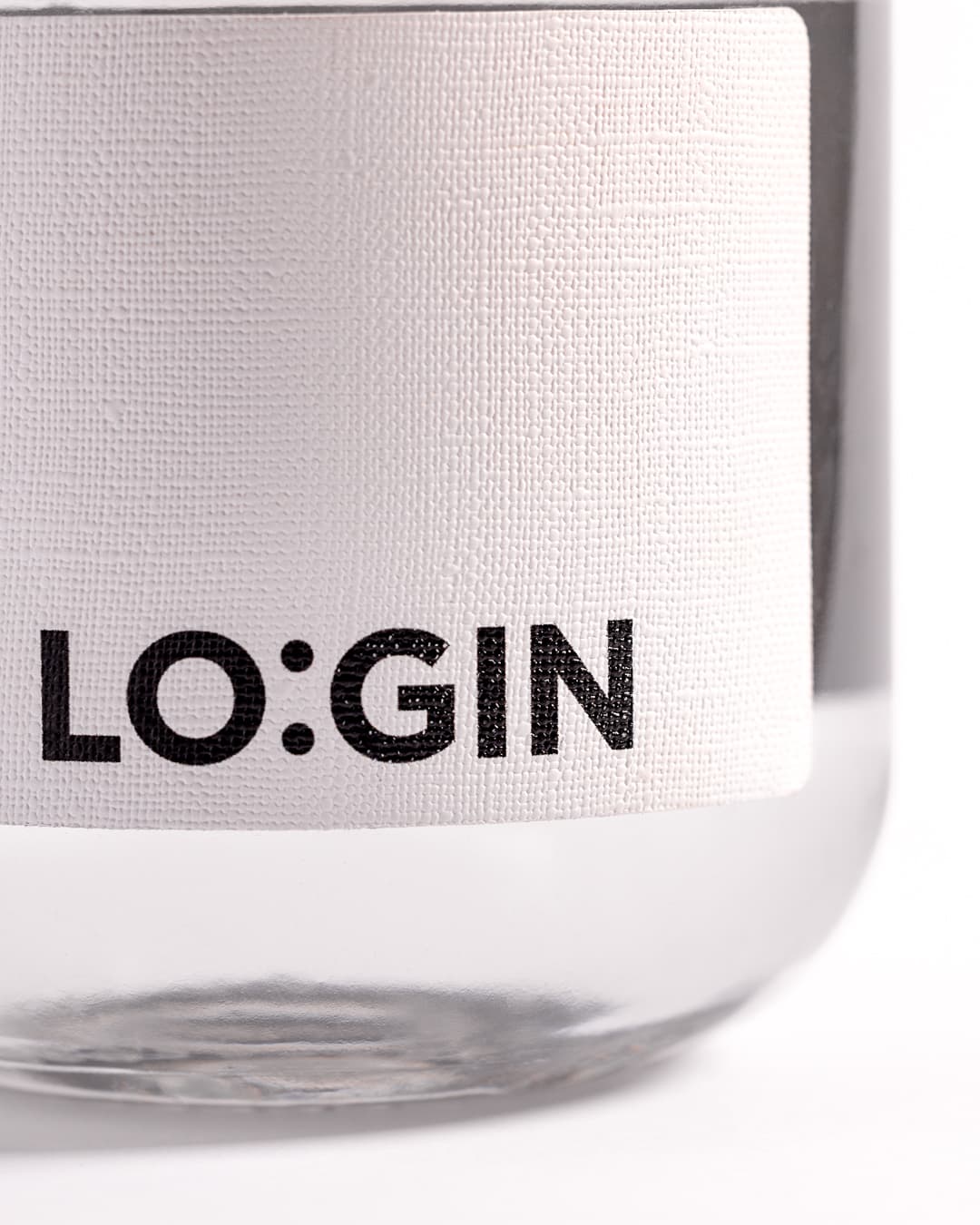 London Dry Gin - LO:GIN (700 ml)