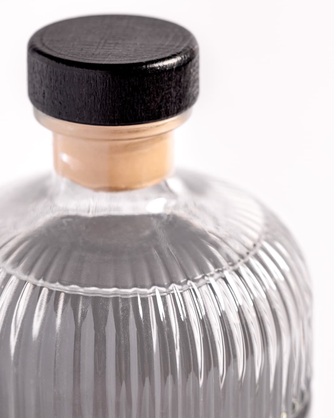 London Dry Gin - LO:GIN (700 ml)